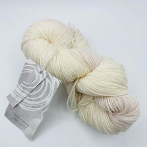 Fleurville 4 ply merino yarn